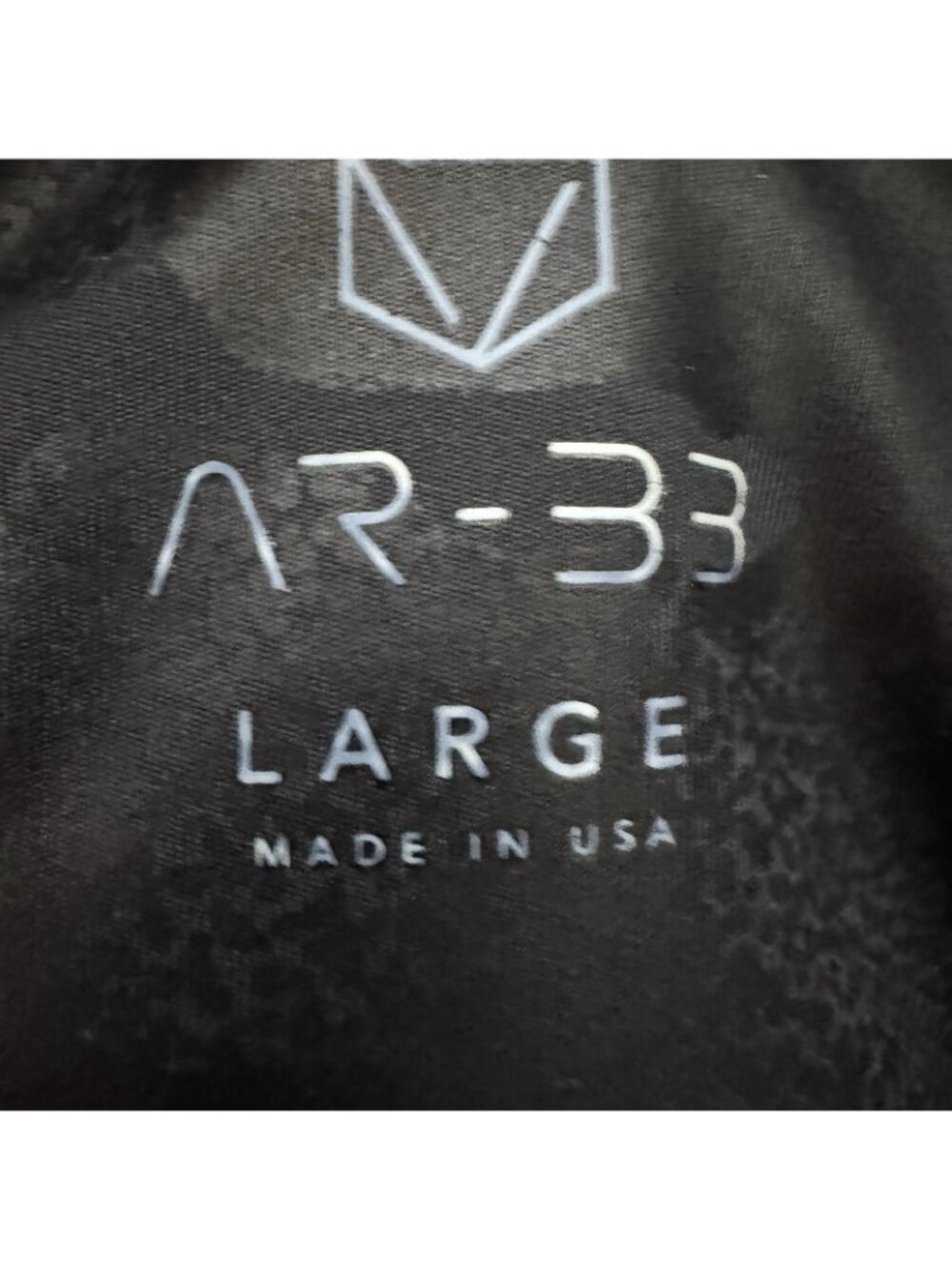 AR-33 Womens L Black Camo 7/8 Leggings Mid Rise Compression Made USA - Picture 10 of 12